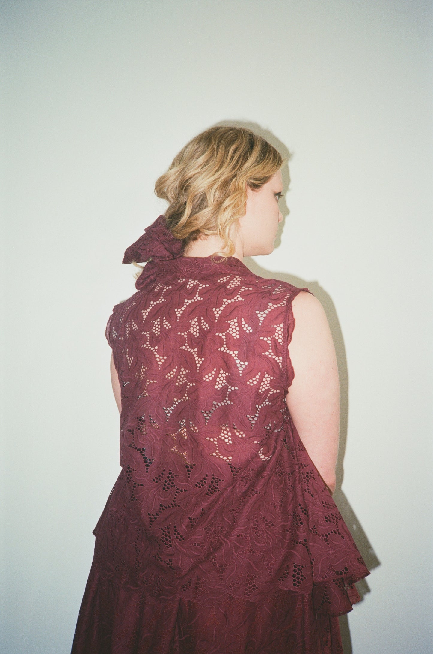 Sleeveless Amy Shirt in Freesia Broderie Anglaise