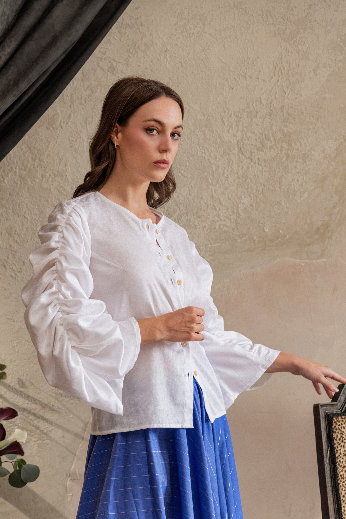 Frond Crinkle-Sleeve Top in Petitfleur Cotton