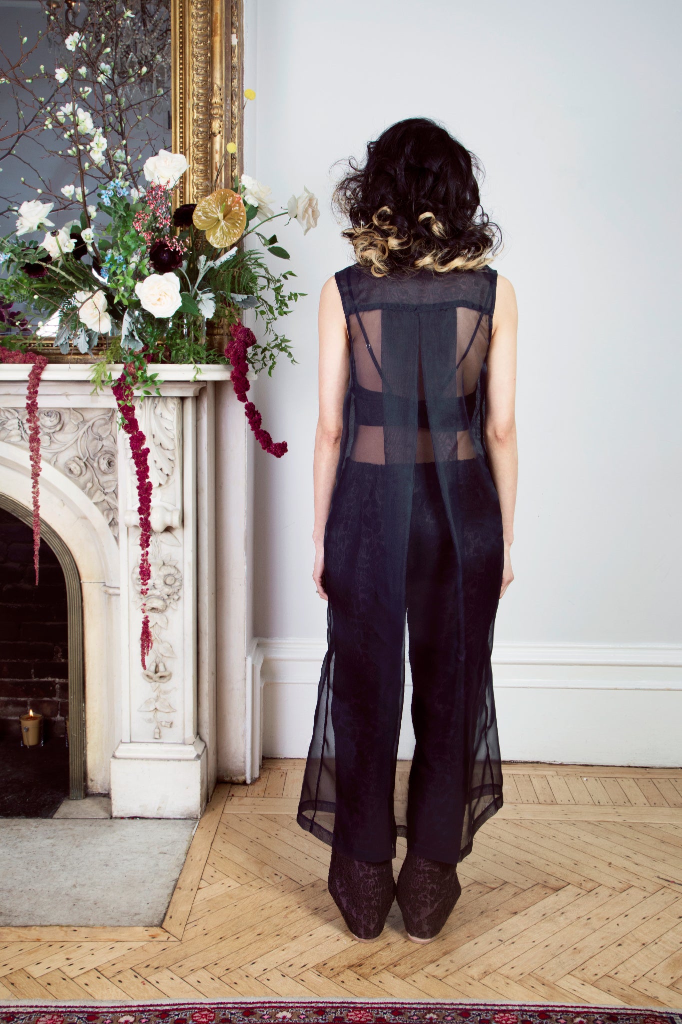 Women's Silk Organza Sleeveless Duster